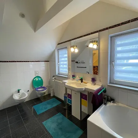Maisonette With Garden *