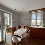 Maisonette With Garden - Karlsbadlove Apartmán